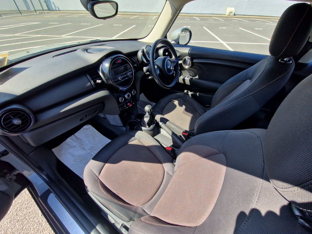 2017 Mini One