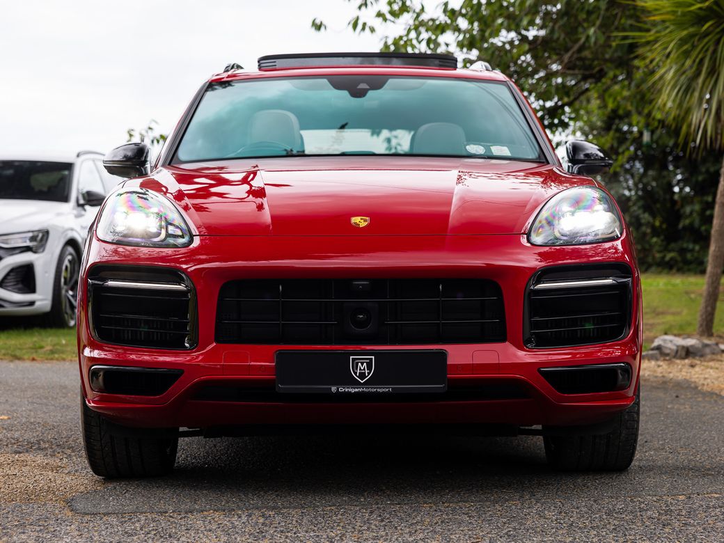 2022 Porsche Cayenne