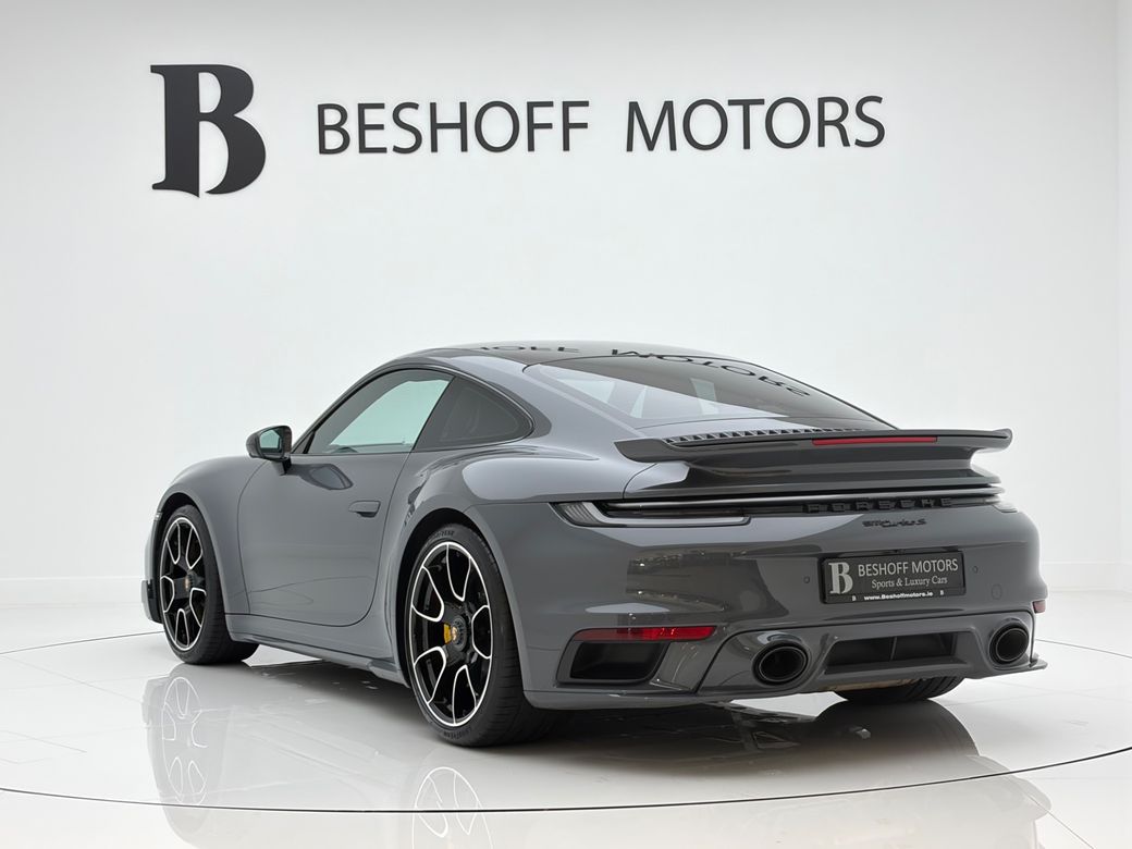 2023 Porsche 911