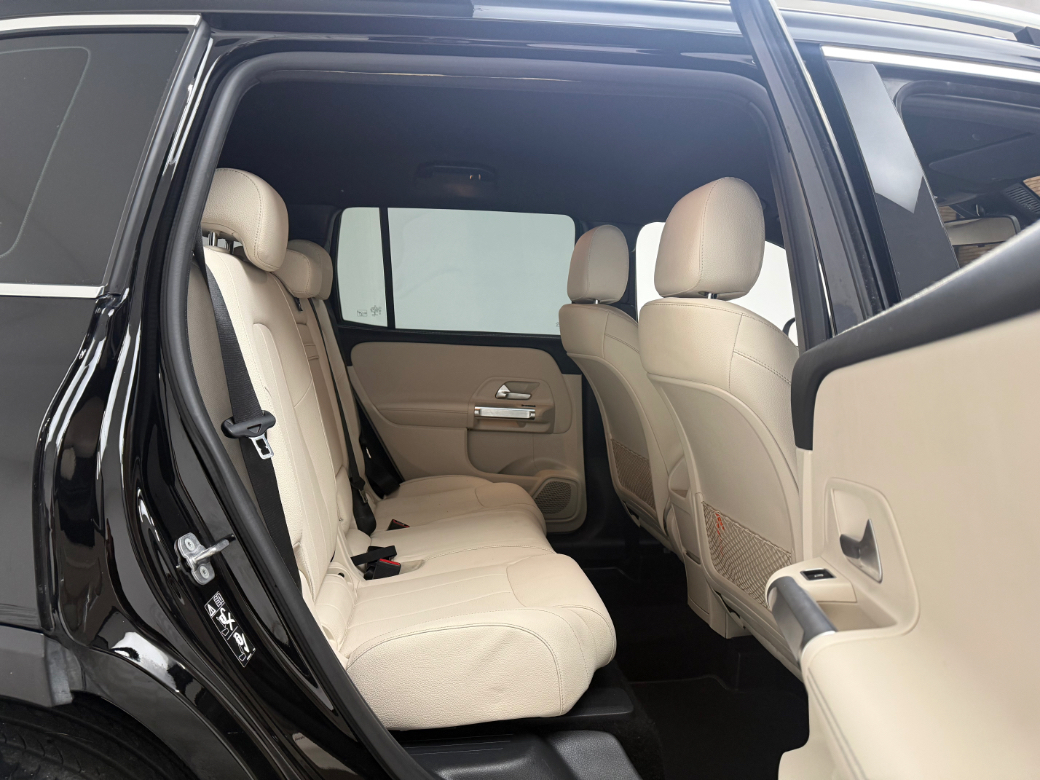 2023 Mercedes-Benz GLB Class