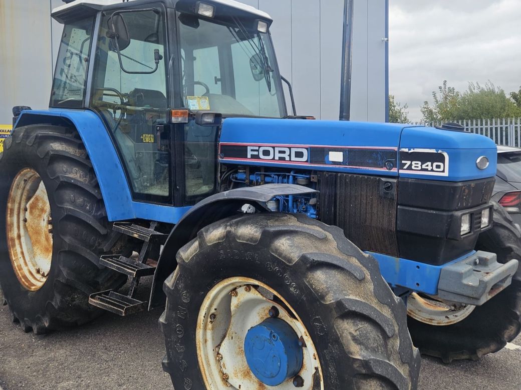 1998 New Holland 7840