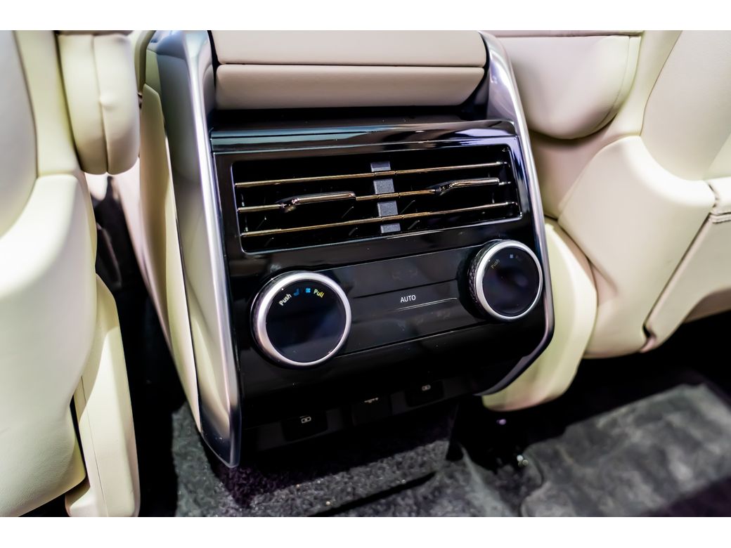 2025 Land Rover Range Rover