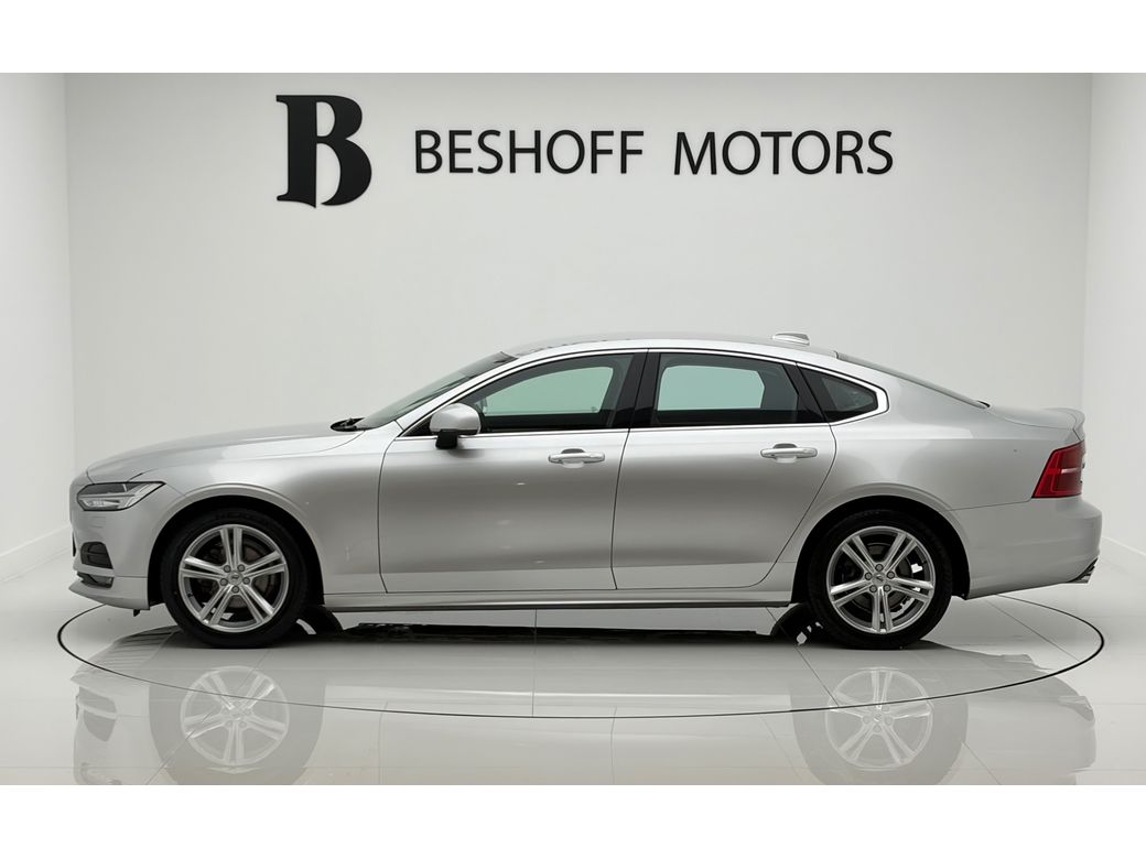 2021 Volvo S90
