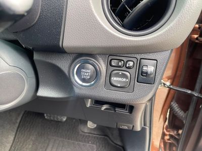 2015 Toyota Vitz
