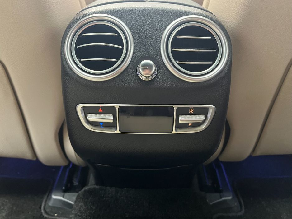 2024 Mercedes-Benz EQC