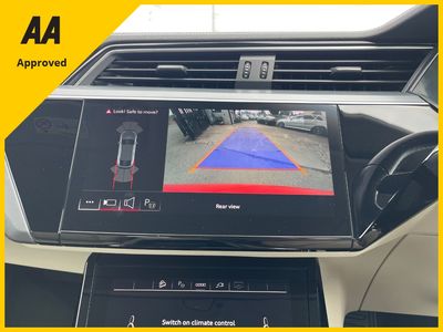 2022 Audi e-tron