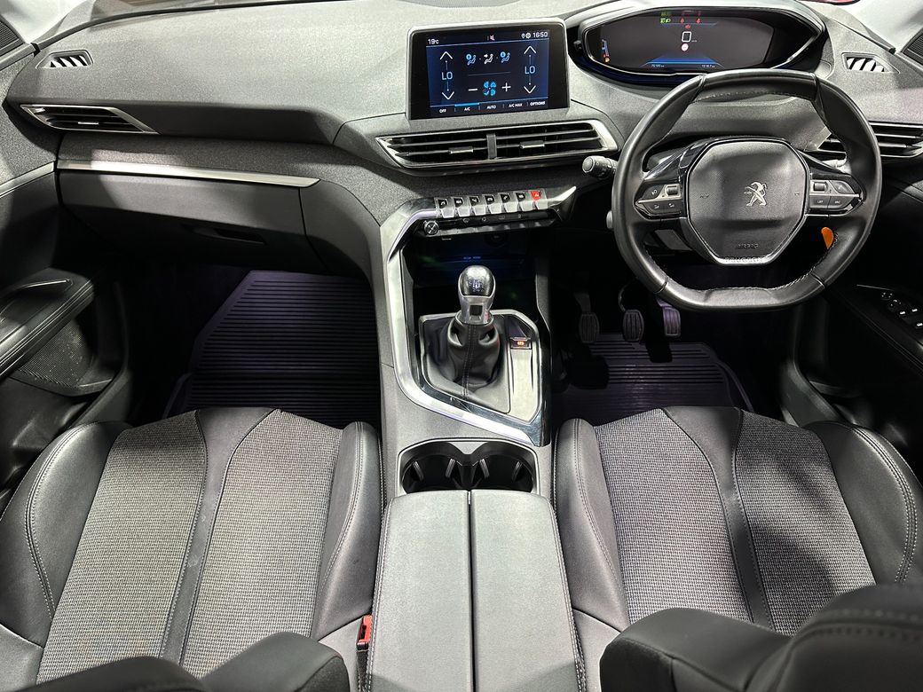 2020 Peugeot 3008