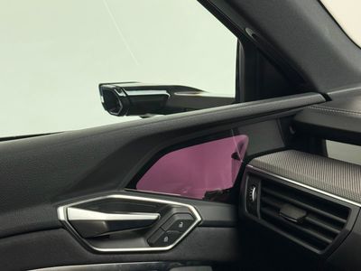 2023 Audi Q8
