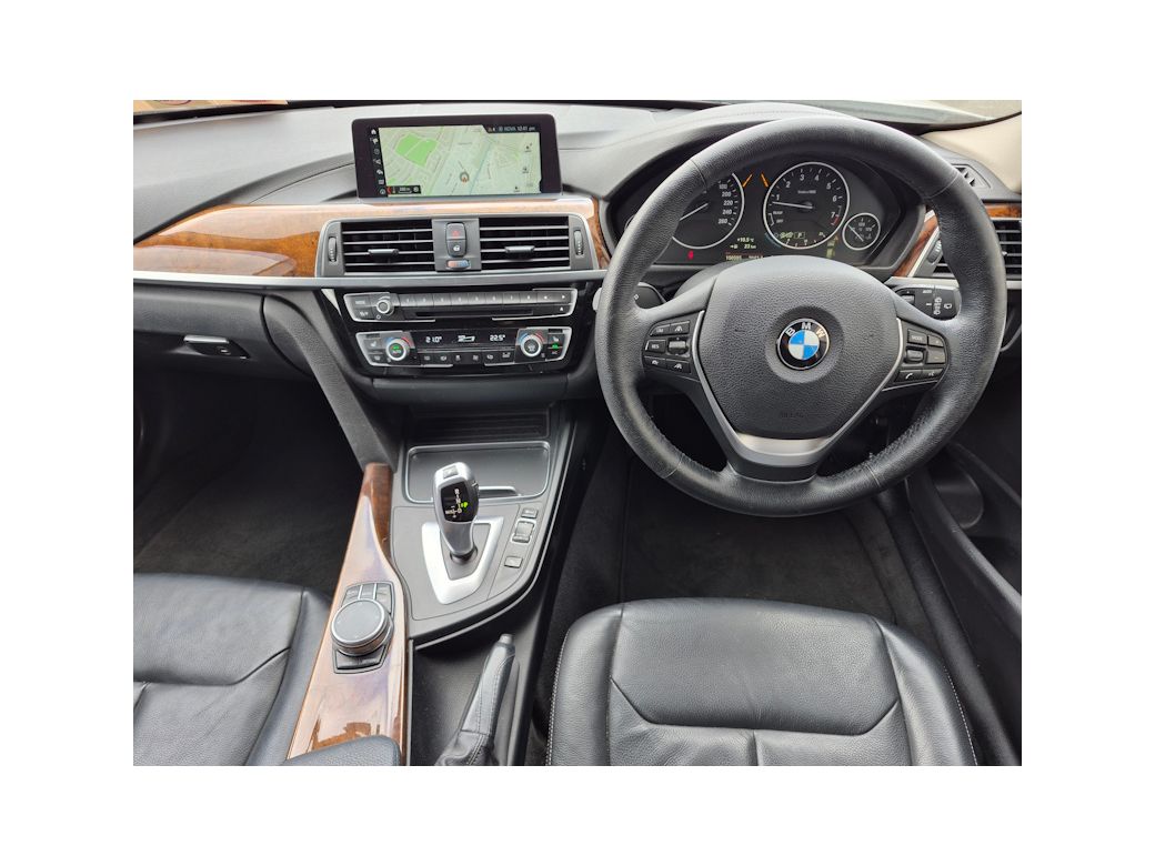 2018 BMW 320