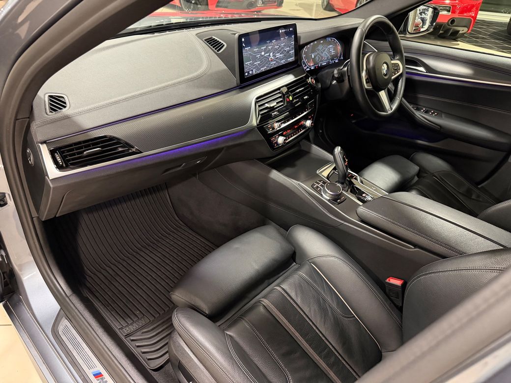 2021 BMW 5 Series