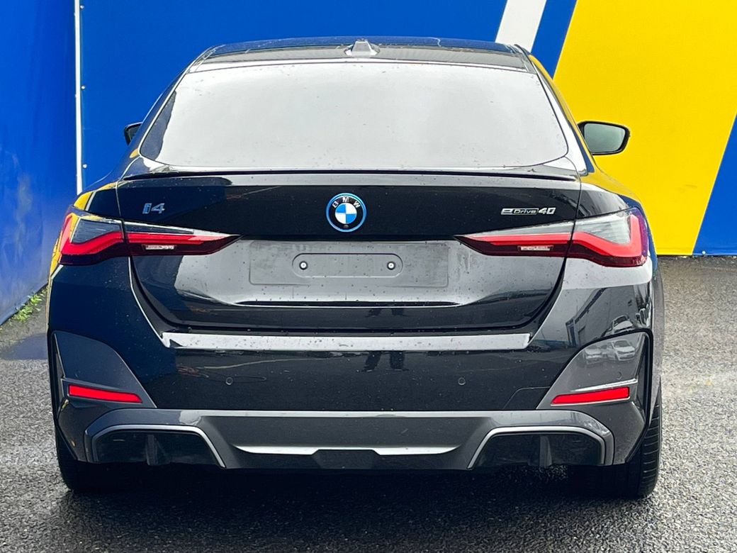 2022 BMW i4