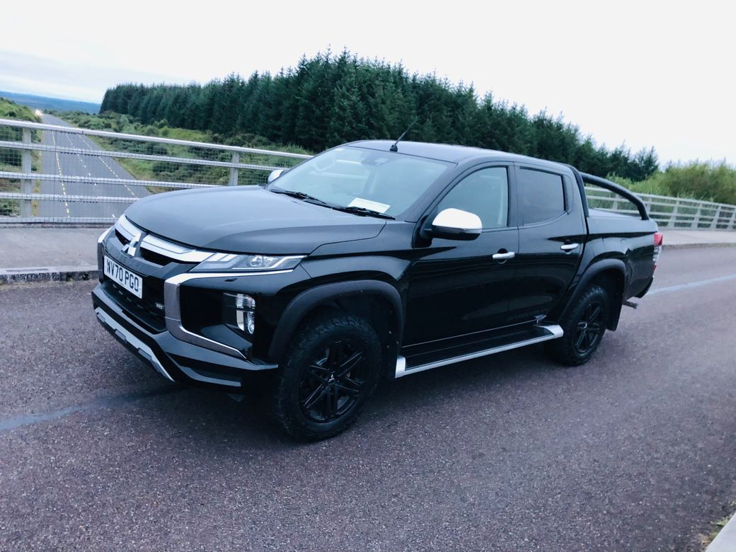 2021 Mitsubishi L200