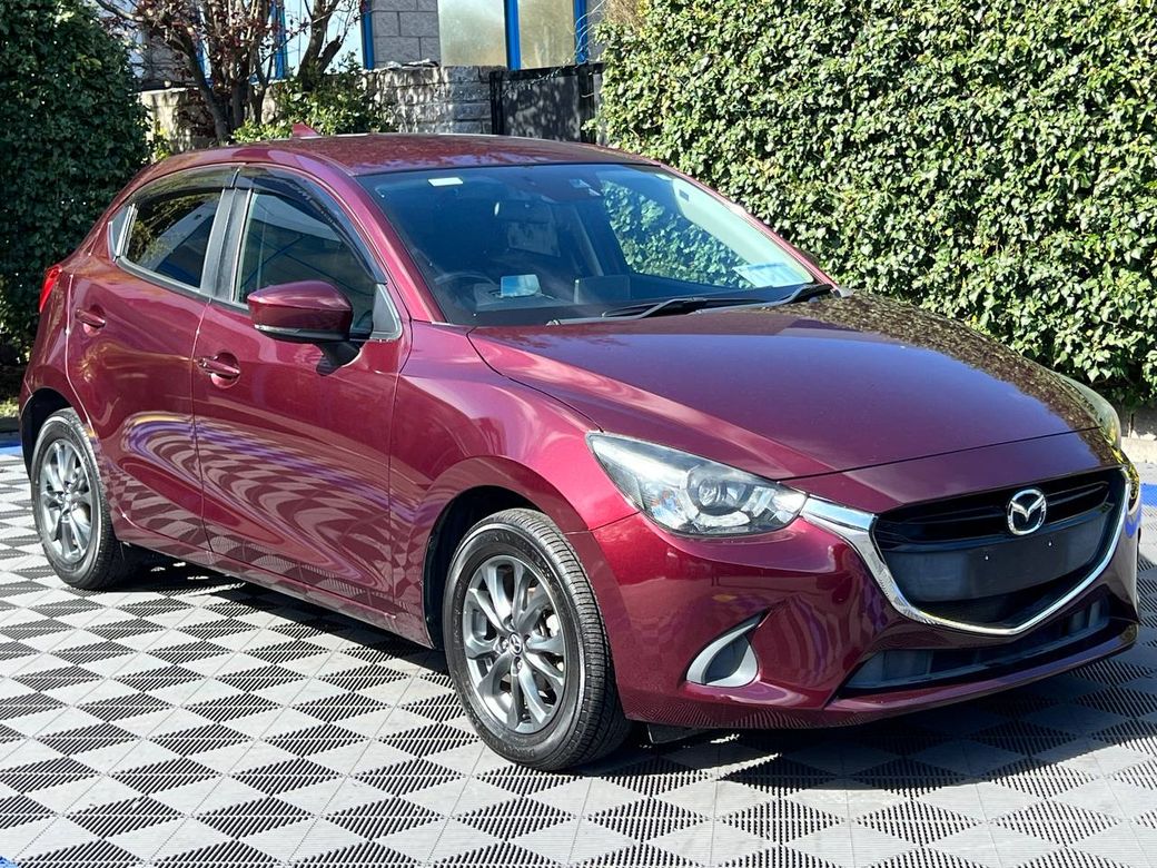 2017 Mazda Demio