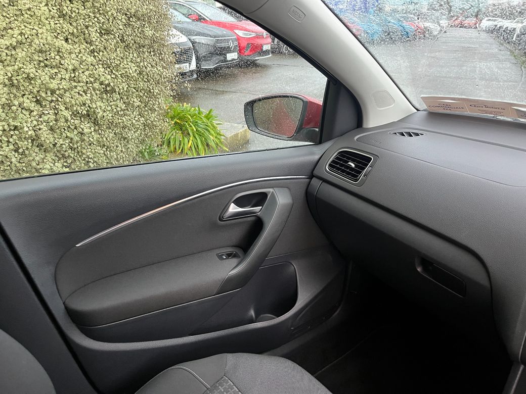 2015 Volkswagen Polo