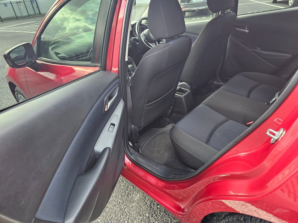 2015 Mazda Demio