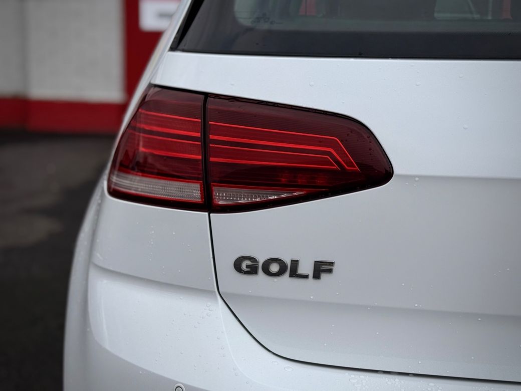 2018 Volkswagen Golf