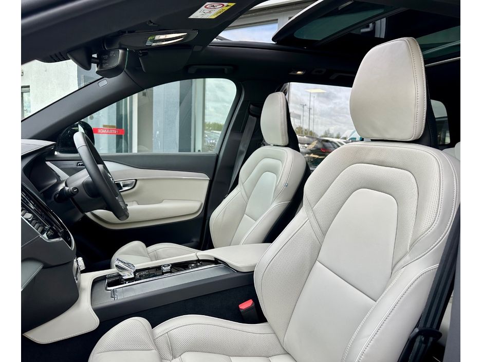 2024 Volvo XC90