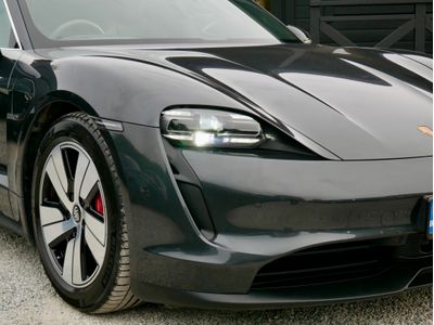 2023 Porsche Taycan