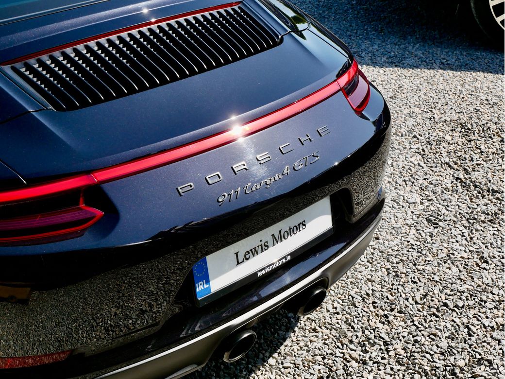 2017 Porsche 911