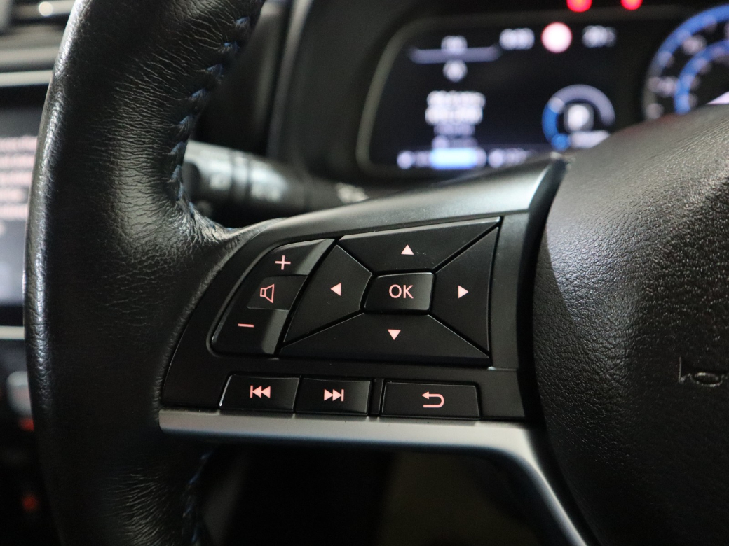 2022 Nissan Leaf