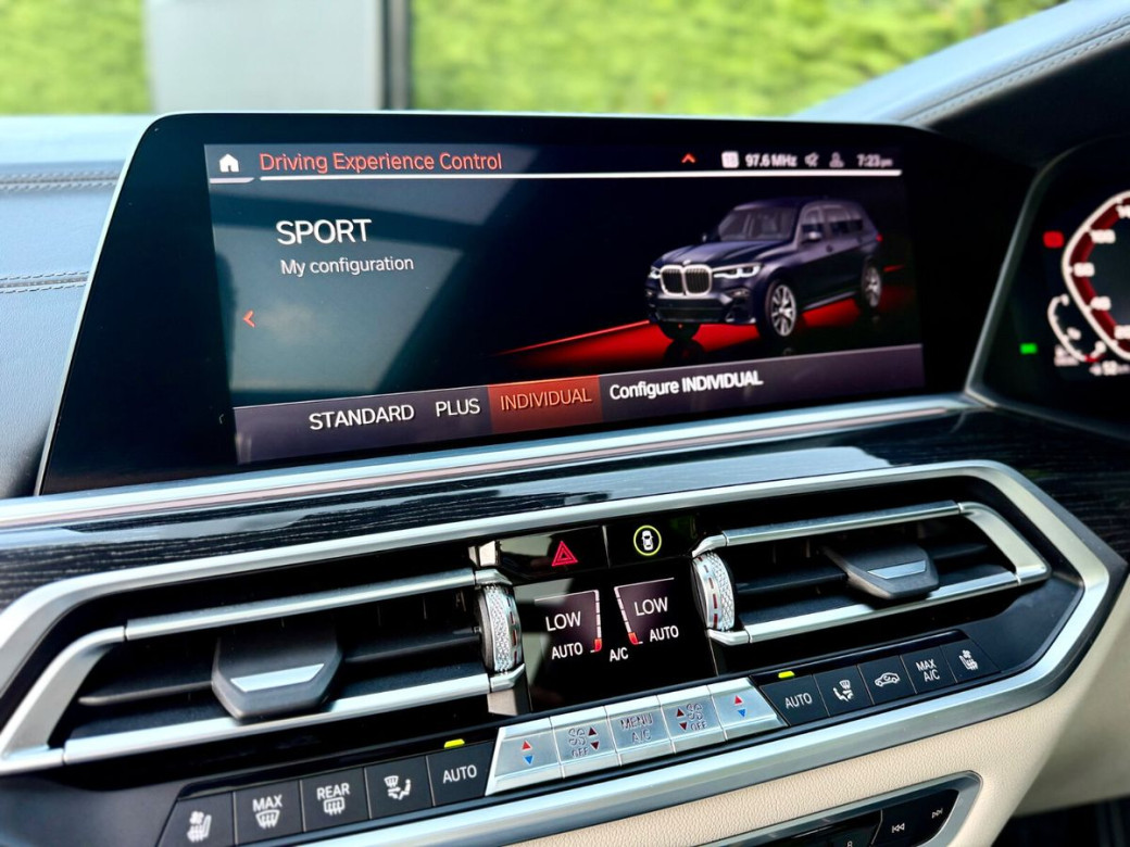 2019 BMW X7