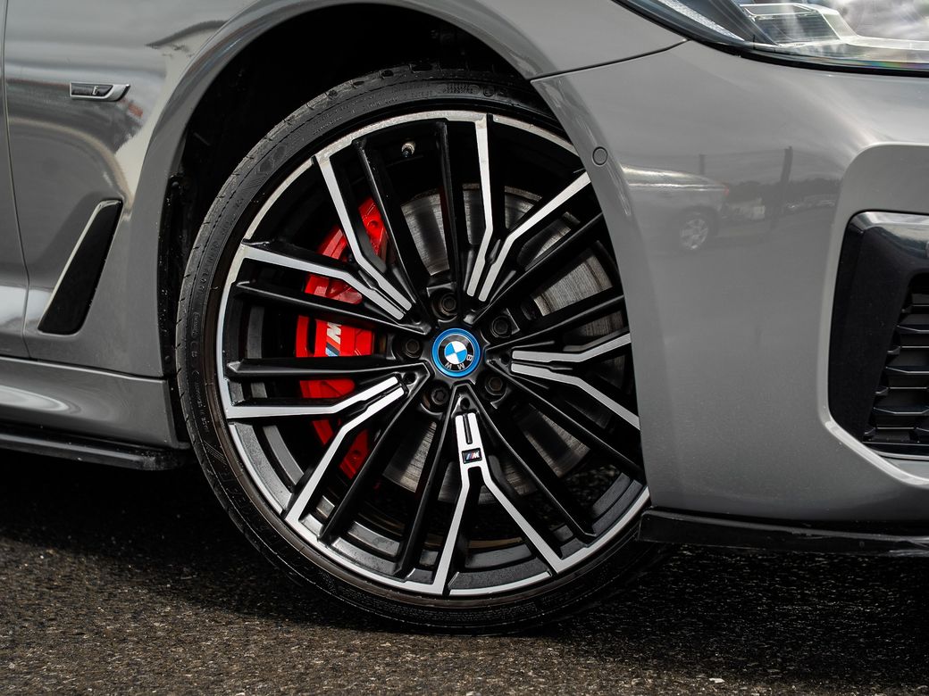2022 BMW 5 Series