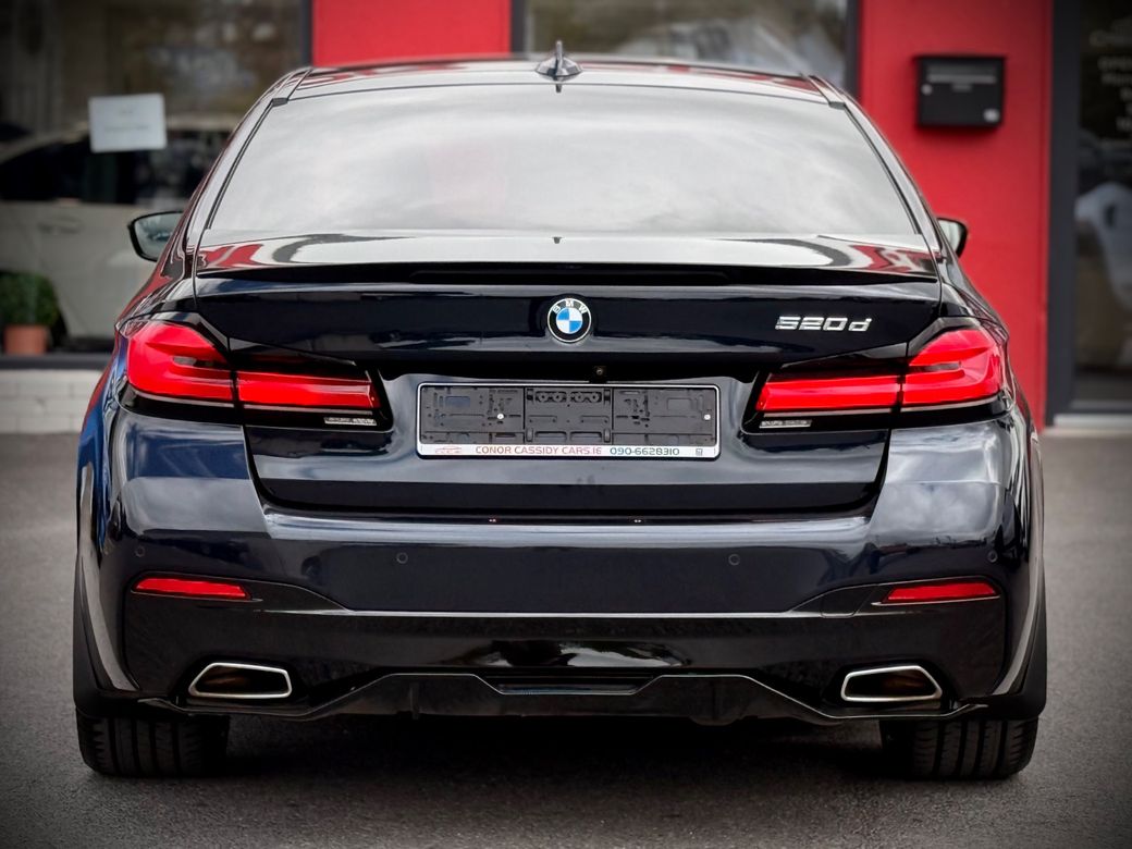 2022 BMW 5 Series