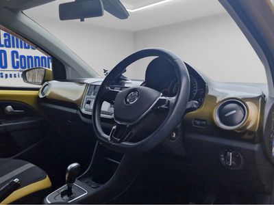 2018 Volkswagen up!