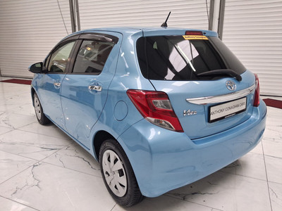2016 Toyota Vitz