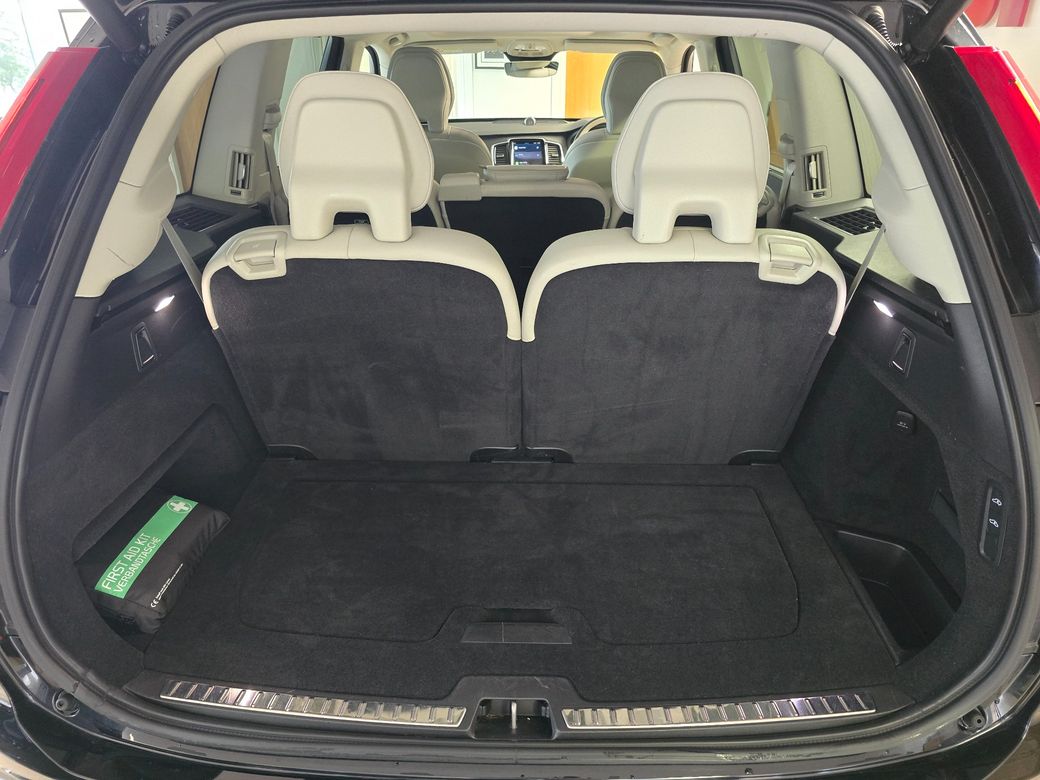 2023 Volvo XC90