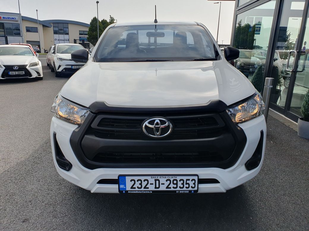 2023 Toyota Hilux