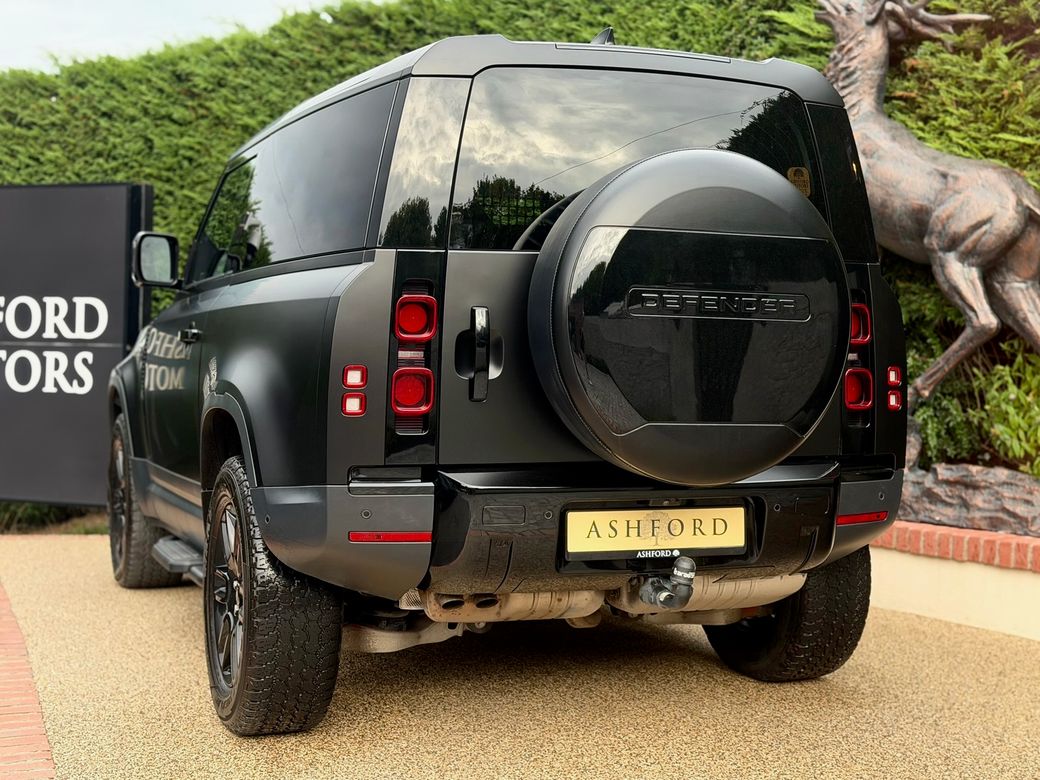 2023 Land Rover Defender
