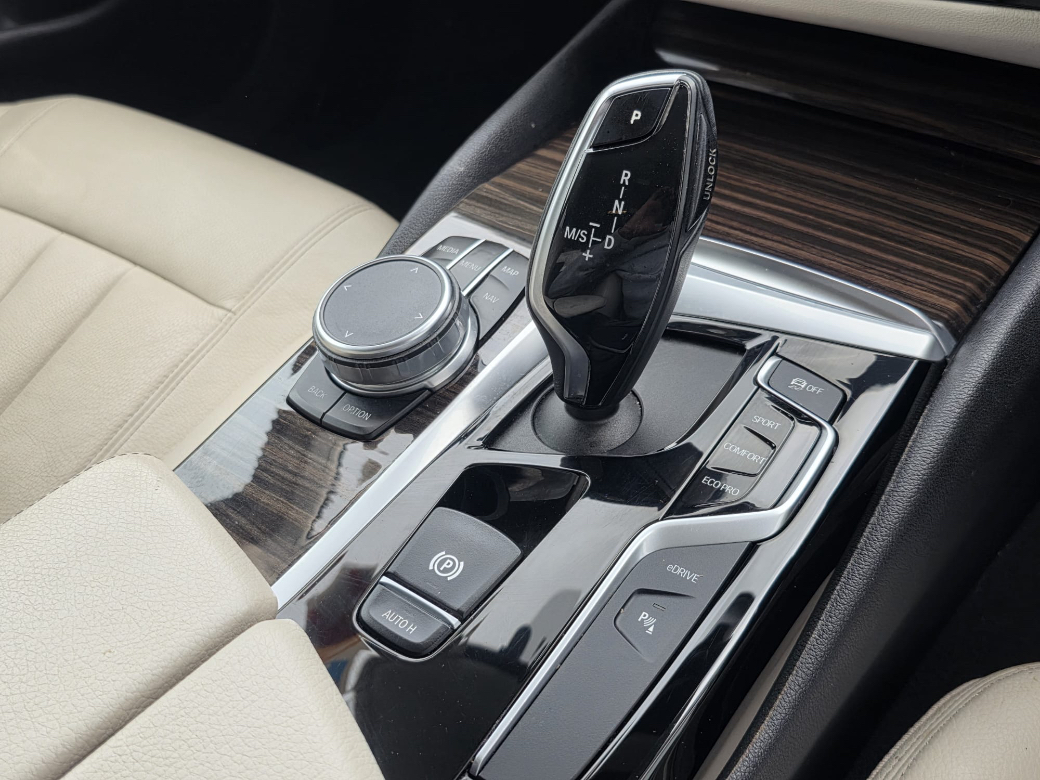 2018 BMW 5 Series