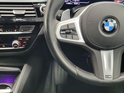 2022 BMW 5 Series