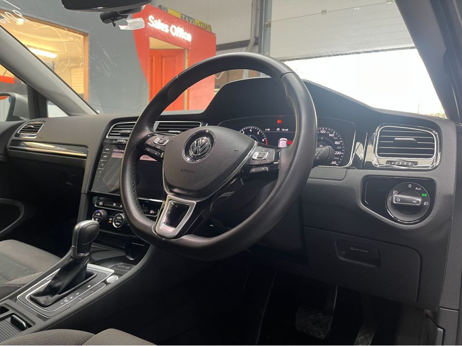2018 Volkswagen Golf
