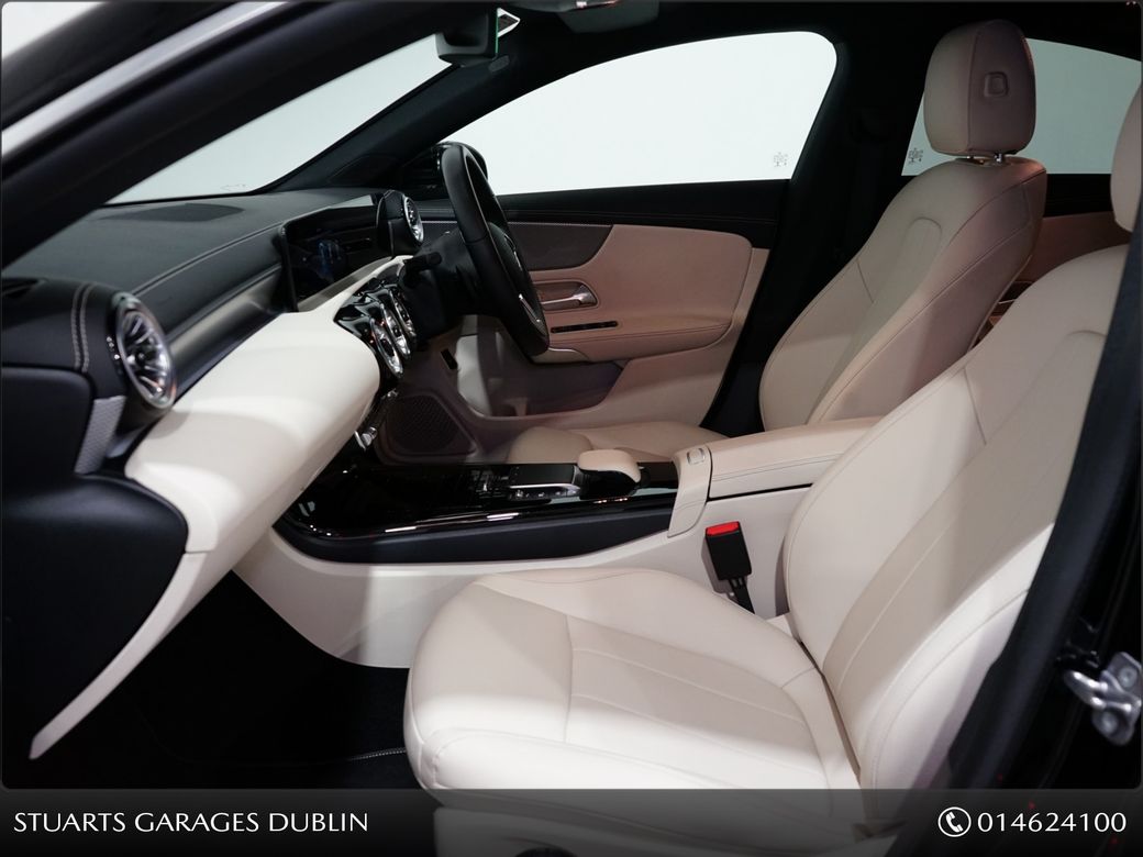 2023 Mercedes-Benz CLA Class