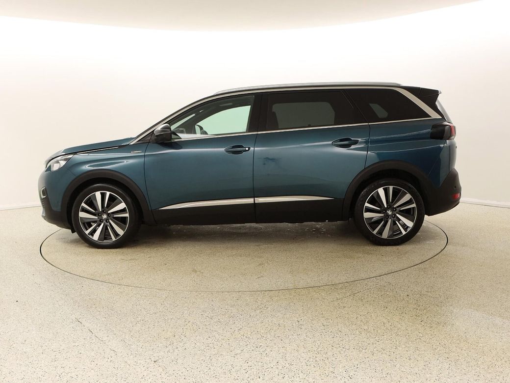 2020 Peugeot 5008