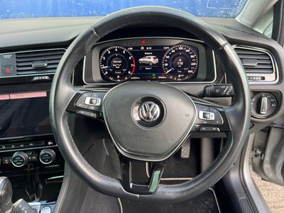 2019 Volkswagen Golf