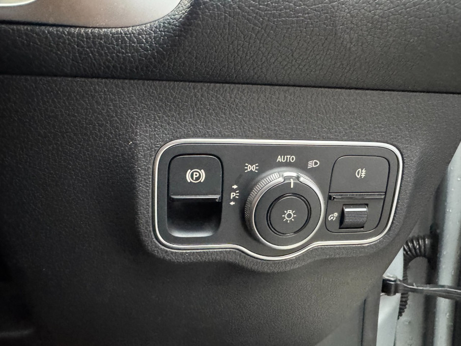 2024 Mercedes-Benz EQB