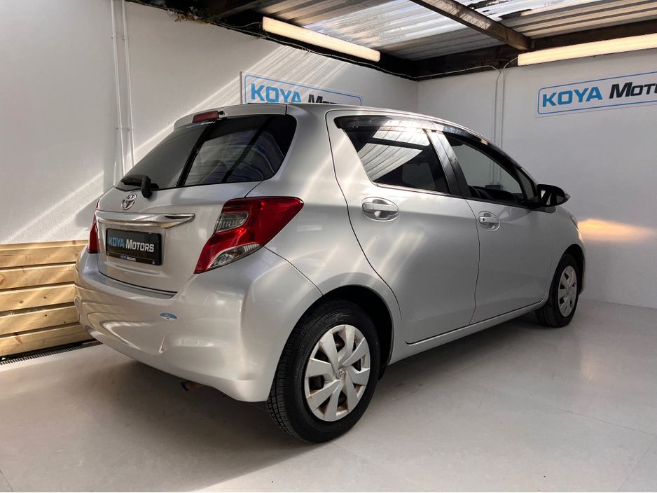 2016 Toyota Vitz