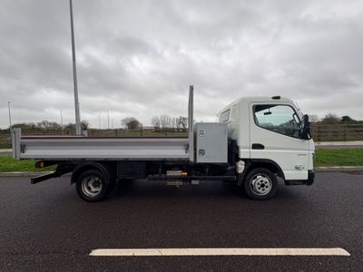 2023 Mitsubishi Canter