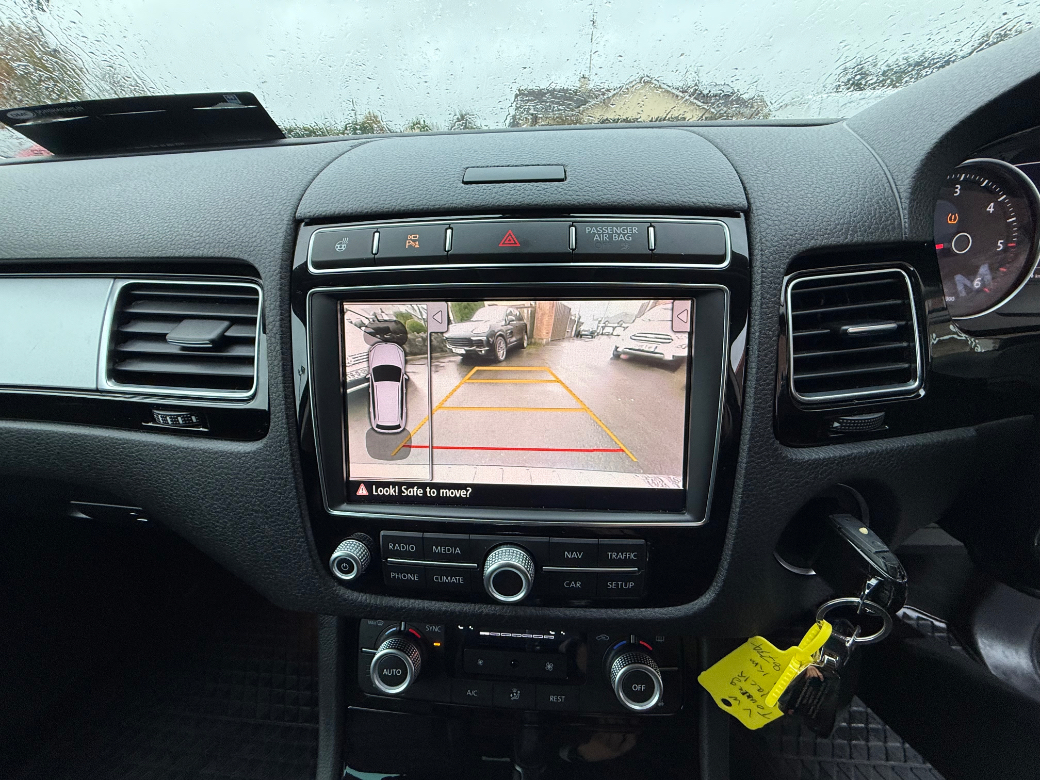 2018 Volkswagen Touareg