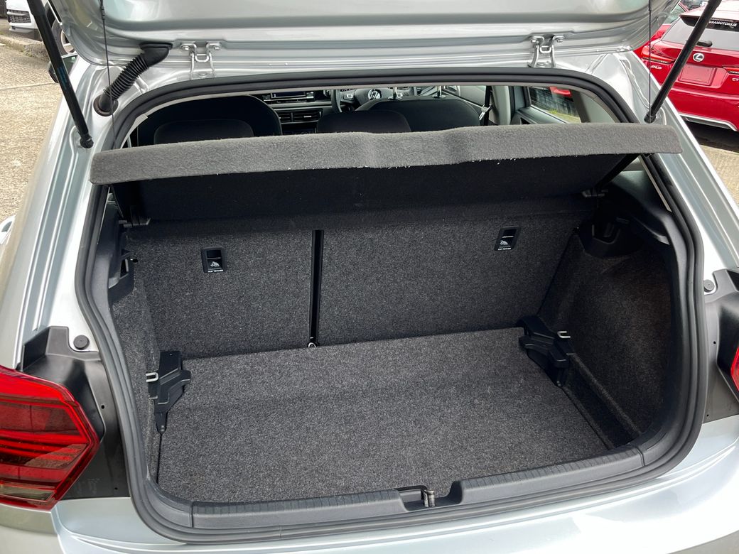 2019 Volkswagen Polo