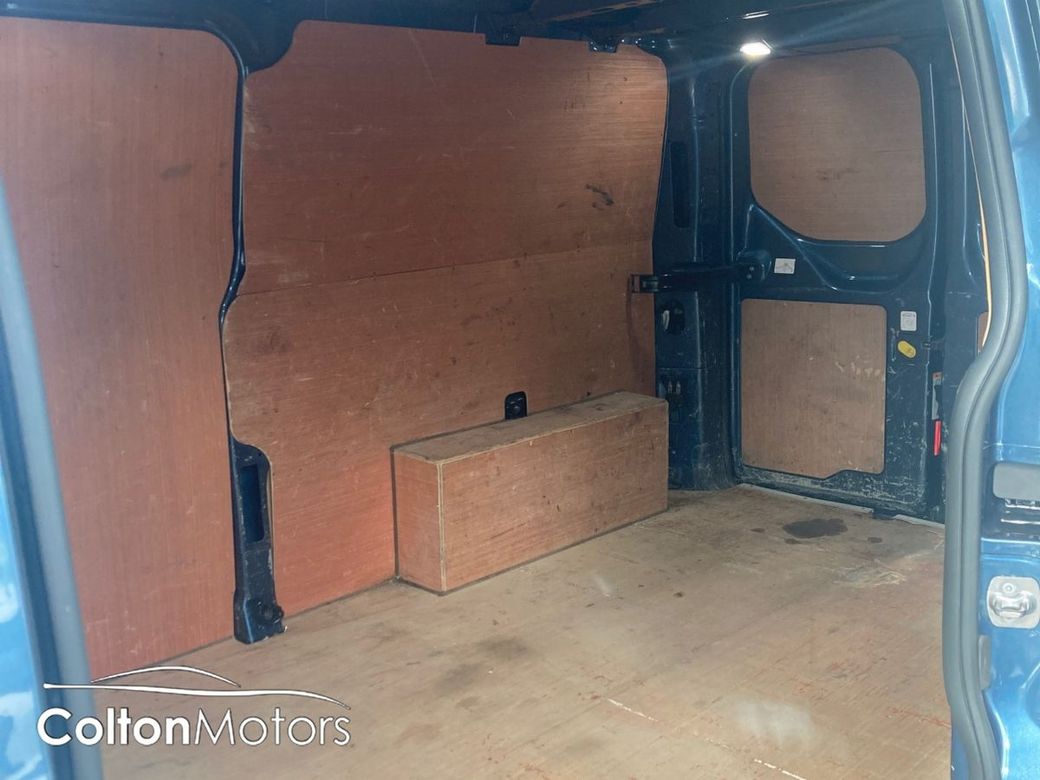2022 Ford Transit Custom