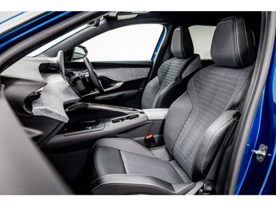 2025 Peugeot 5008