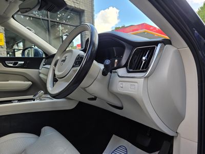 2022 Volvo XC60