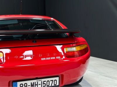 1989 Porsche 928