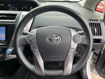 2018 Toyota Prius Alpha