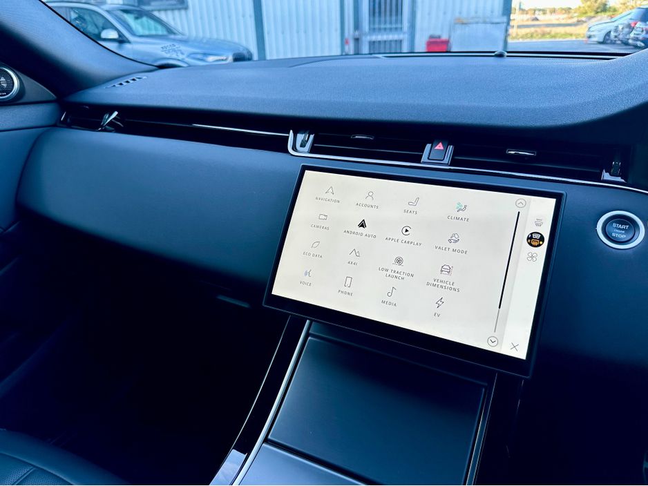 2025 Land Rover Range Rover Evoque