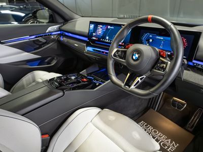 2025 BMW M5